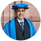 Image of Senator Datuk Seri Syed Ali Al-Habshee accepting their Honorary Fellowship at LJMU